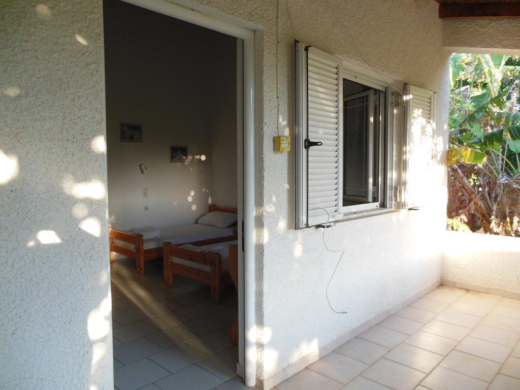 Helonata Apartments Arkoudi Buitenkant foto